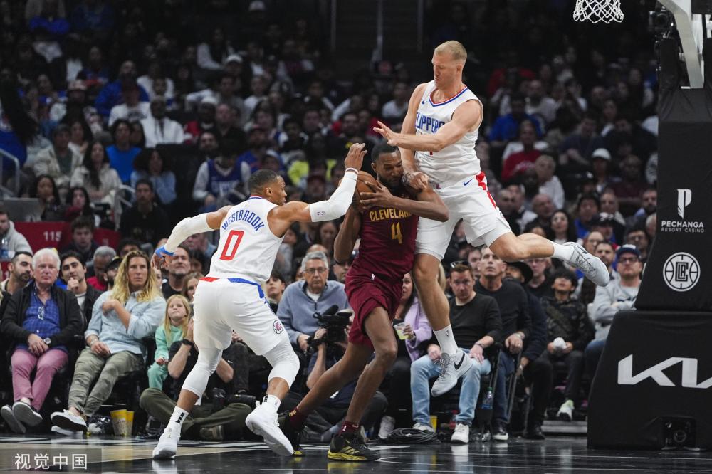 在于中场压 在于中场压