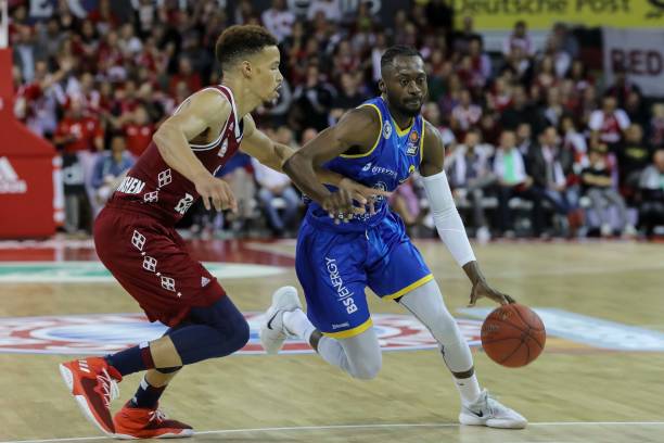 本男篮本赛 本男篮本赛